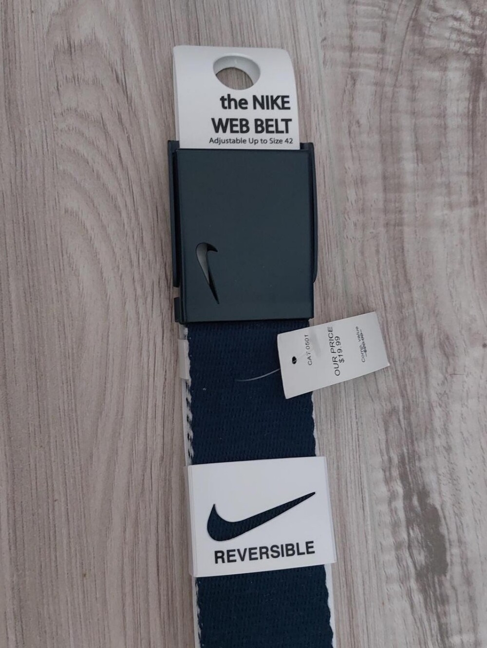 Nike Reversible Belt in Navy and White